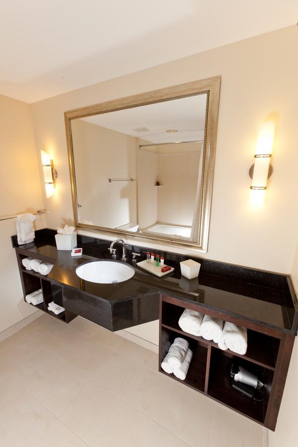Plaza Suites On International Drive Near Universal Epic Орландо Екстериор снимка